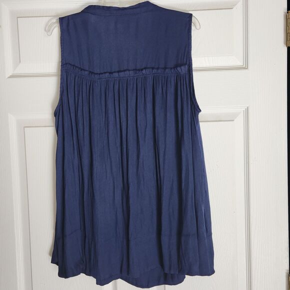 Lane Bryant Flowy Sleeveless Pleated V-neck Tunic Top Womens 16 Navy Blue Plus - Picture 2 of 3